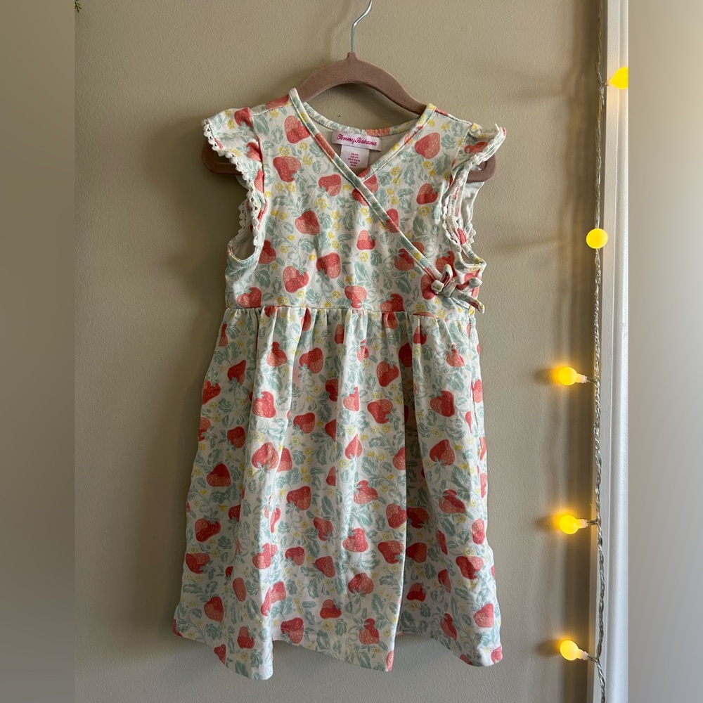 Tommy Bahama Floral Kids Dress with Ruffle Sleeves 4T